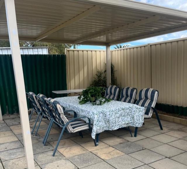 Comfort Inn Getaway Perth Luaran gambar